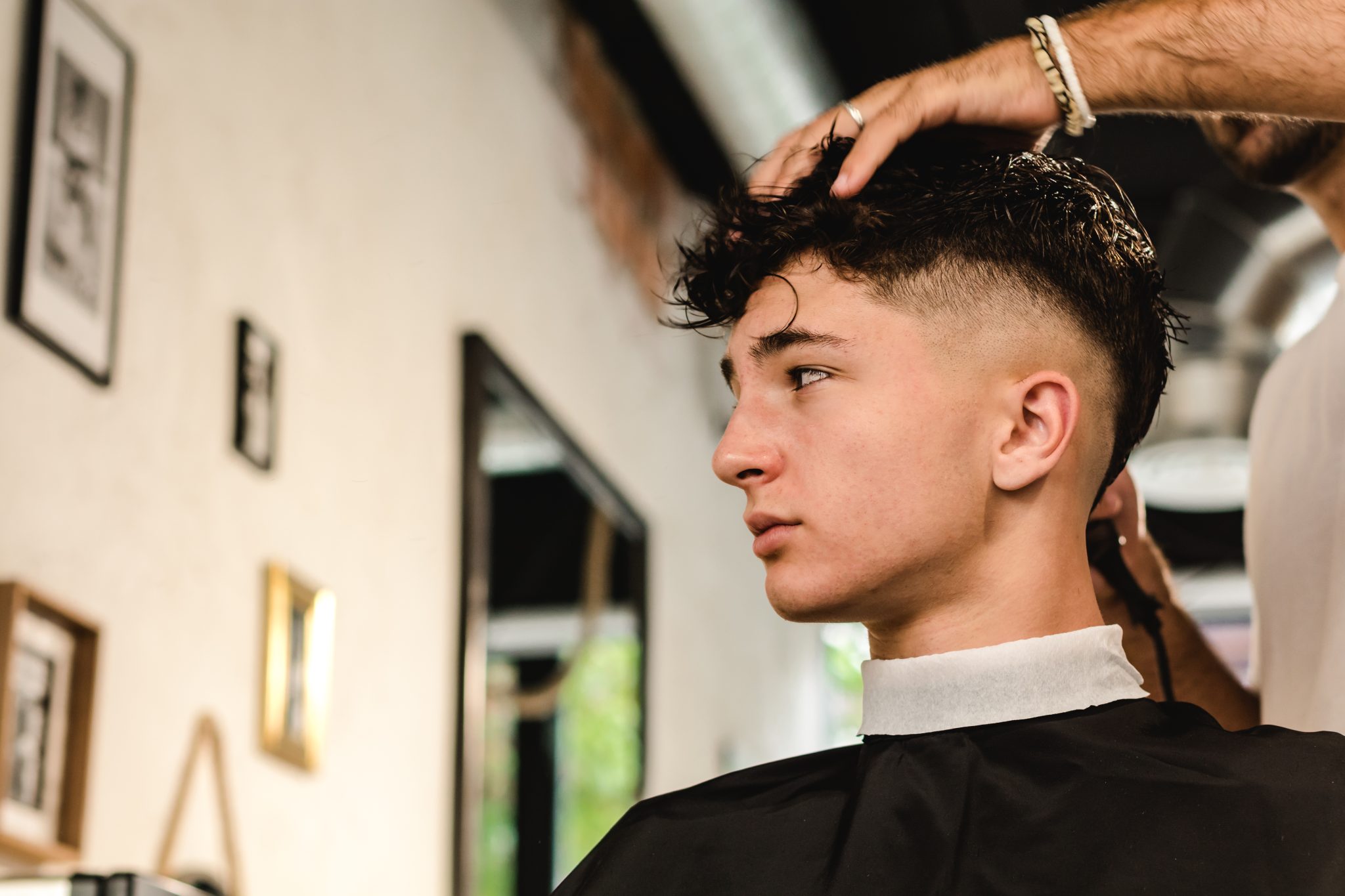Coupe ado garçon : les 9 meilleures coupes de cheveux originales pour
